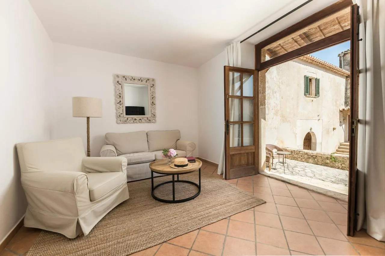 Ca'N Beneit Hotel