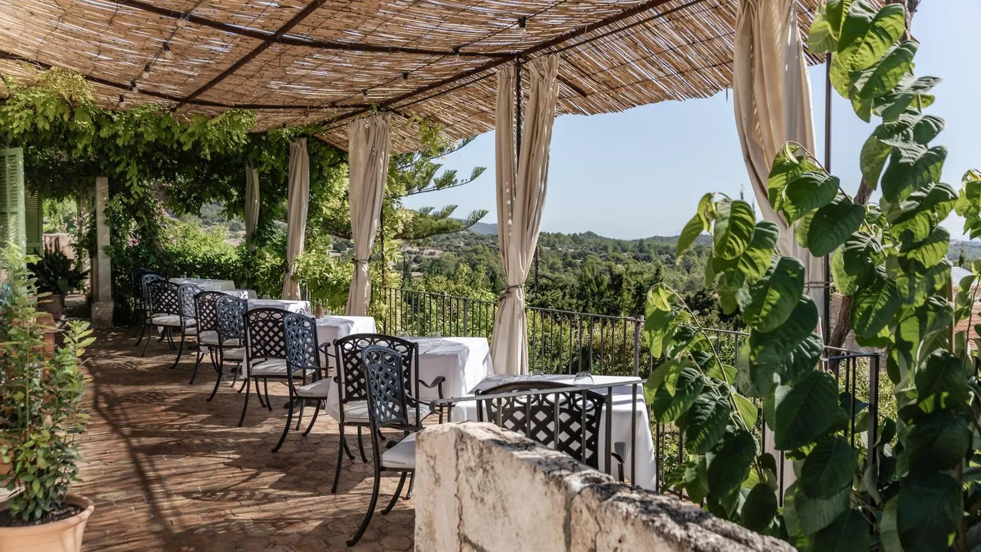 Ca'N Beneit Hotel Binibona
