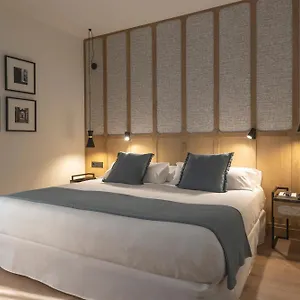 https://barcelona-catedral.catalonia-hotels.com
